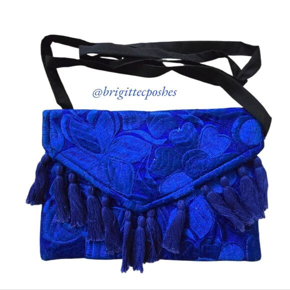 HANDMADE Mexican Embroidered Crossbody Bag - Picture 2 of 11